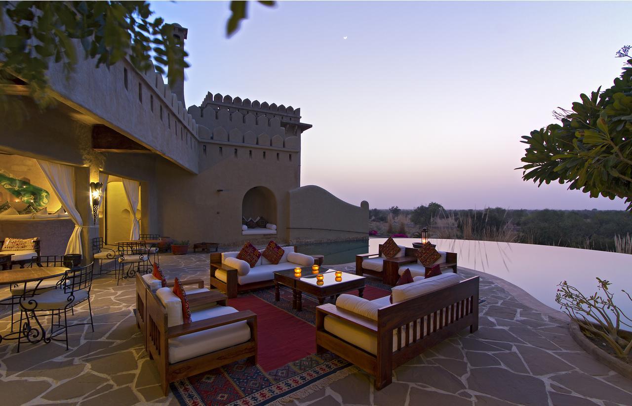 มหิร ครห์ Hotel Rohat ภายนอก รูปภาพ