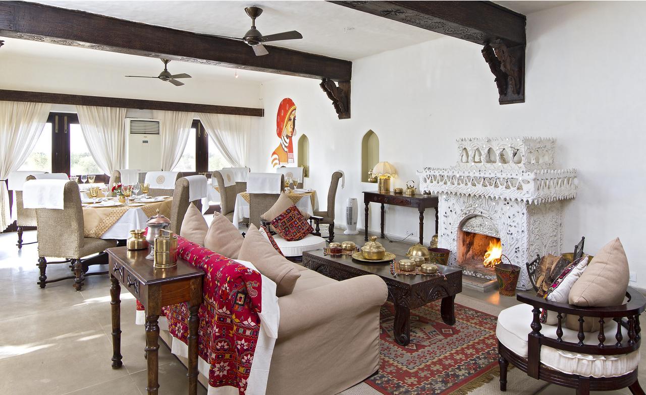 มหิร ครห์ Hotel Rohat ภายนอก รูปภาพ